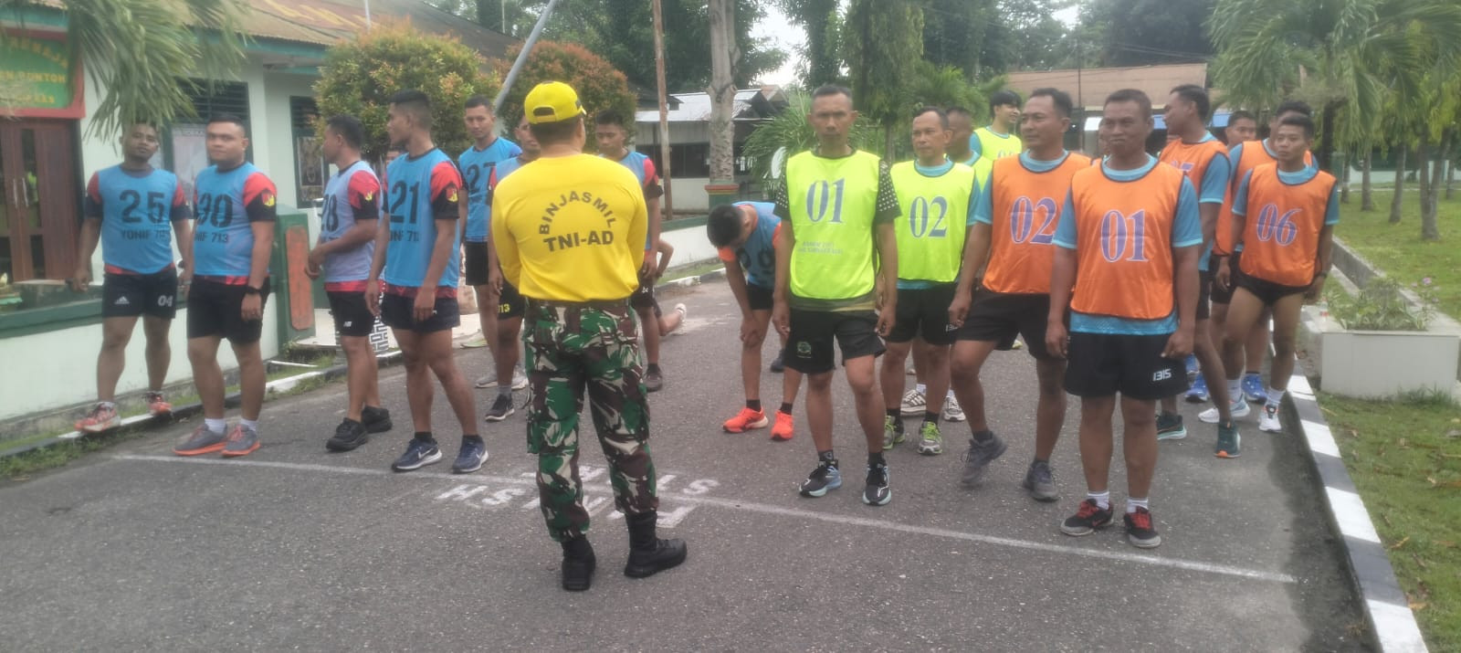 Kesegaran Jasmani Periodik Semester I Tahun 2026 Tingkatkan Kesiapan Fisik Prajurit Kodim 1315/Kab. Gorontalo Secara Maksimal 21ddd1ae-355e-45d7-85db-d0b6cc8fb6de.jpg