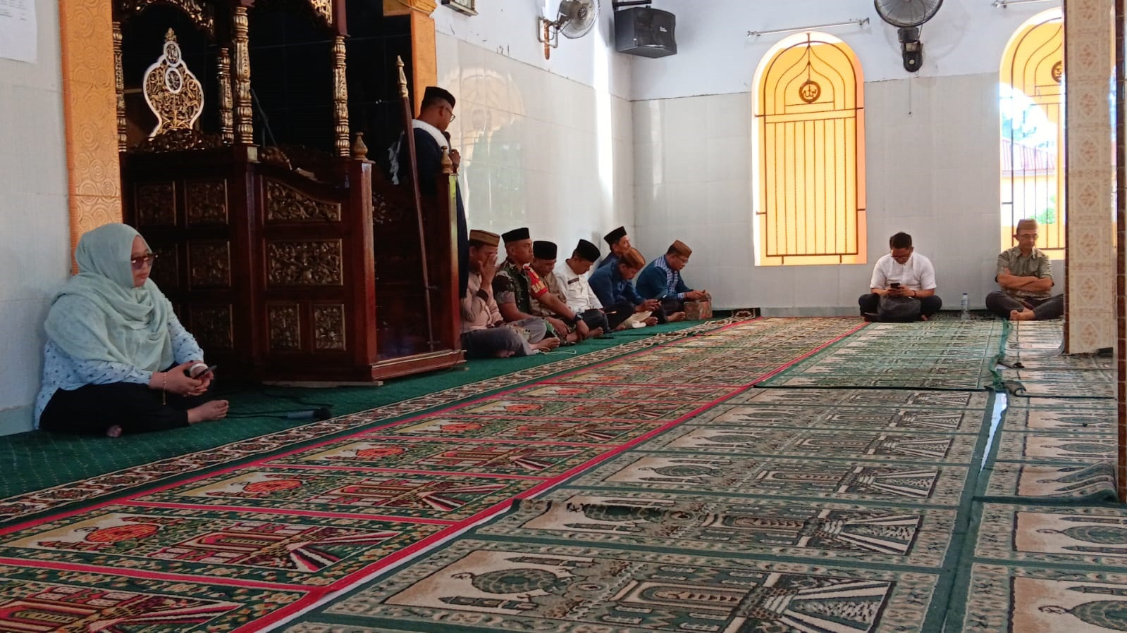 Ceramah Agama Dan Doa Untuk Negeriku Indonesia Dihadiri Babinsa Koramil 1315-01/Telaga Bersama Masyarakat Bulota Telaga Jaya 5dacc245-8cc8-4a2b-804b333333333333333333333-f5e2f1e72006.jpg