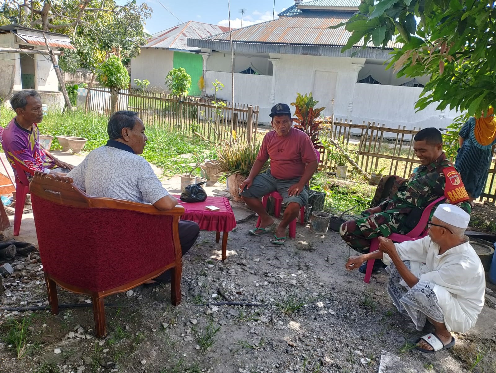 Koramil 1315-03/Tabongo Mediasi Perselisihan Masyarakat Dan Pengurus Masjid Tabligh Ramadan Demi Menjaga Keharmonisan Desa Tabongo Barat 695fe938-1097-4bbb-922222222222222222222dec-4b668072fe2d.jpg