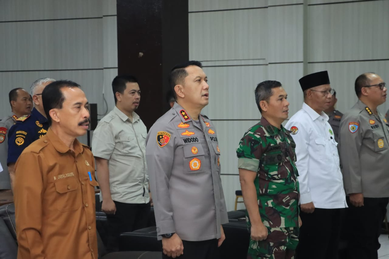Rapat Koordinasi Lintas Sektoral Pengamanan Idul Fitri 1447 H Libatkan Personel Jajaran Korem 133/NW Polri Dan Instansi 7a06f9da-3e5a-4980-8a7c-c5564a43cdf6.jpg