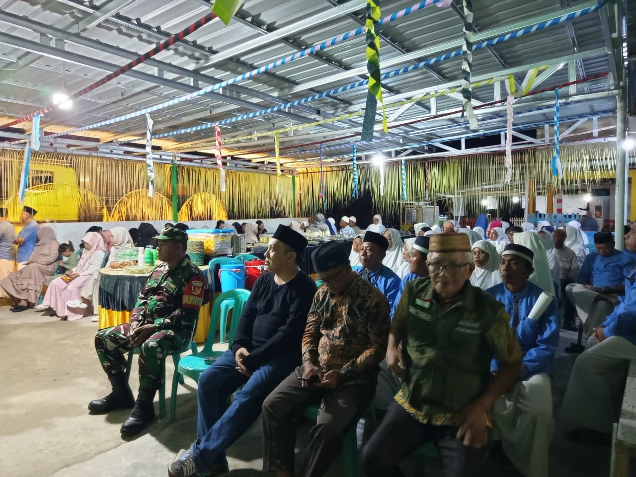 Babinsa Koramil 1315-01/Telaga Hadiri Peresmian Dan Doa Syukuran Pembangunan Aula Majelis Allah Muhammad Desa Timuato 986ab44b-edf4-42d8-b63d-17b6d9faa7c6.jpg