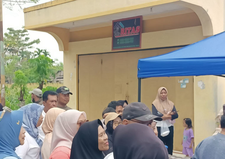 Babinsa Koramil Tibawa Hadiri Launching Kawasan Coffee Street Serta Jalur Sehat Terpadu Dan Kawasan Budaya Kuliner WhatsApp_Image_2026-02-08_at_13_57_08.jpg