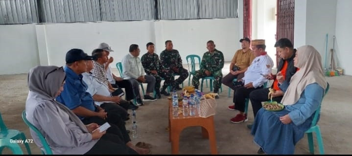 Koramil 1315-01/Telaga Hadiri Peninjauan Progres Gerai Koperasi Desa Kelurahan Merah Putih Desa Tenggela Bersama DPRD Provinsi adfbf375-46a8-457d-a3c6-47555555555555555555555555555557175604577.jpg