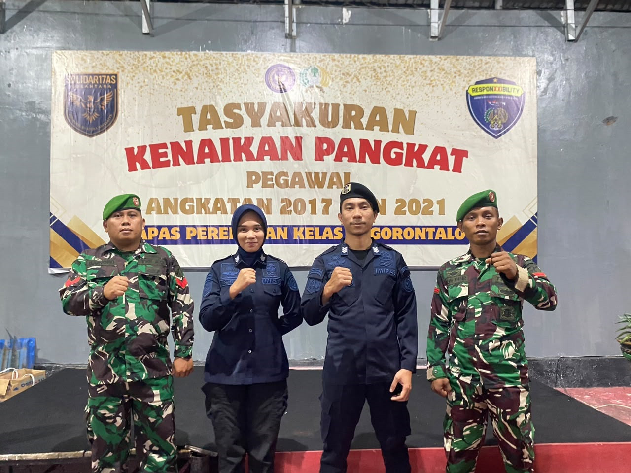 Koramil 1315-02/Limboto Bersama Petugas Lapas Perempuan Laksanakan Patroli Sambang Untuk Menjaga Stabilitas Keamanan Lingkungan Tetap Aman b1c89f9e-9fde-4148-9df9-e1c43333333333333333333fb60cdc4.jpg