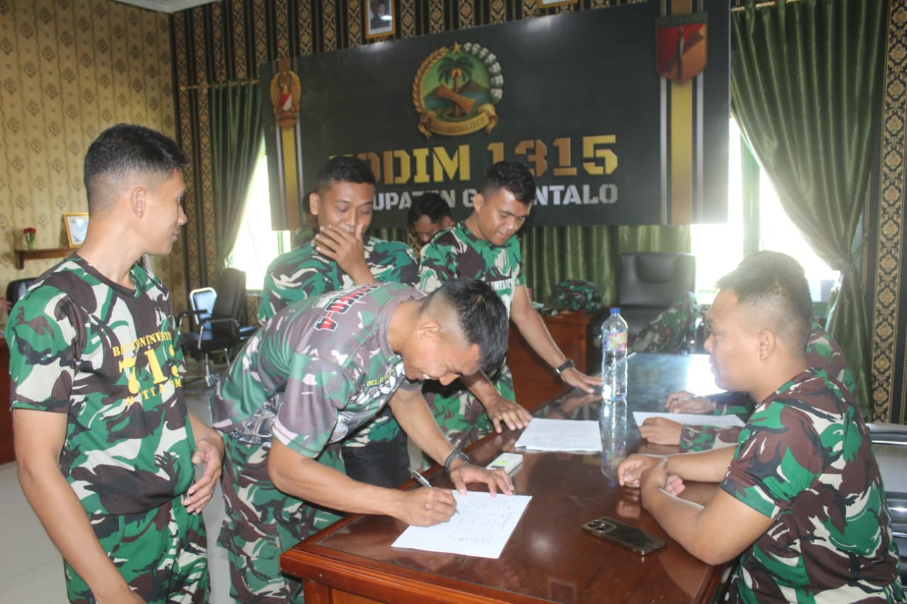 Kegiatan EKG Kodim 1315 Kabupaten Gorontalo Bersama Tim Rumah Sakit Tingkat IV Eddy Kounang Untuk Pastikan Kesehatan Prajurit c36c2020-19e1-4642-a630-8bba5b801c62.jpg