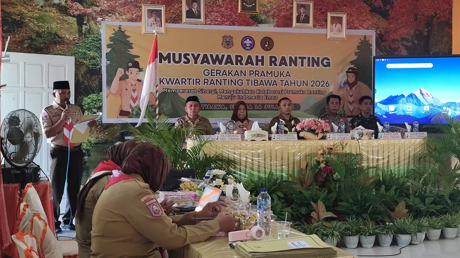 Babinsa Koramil 1315-04/Tibawa Hadir Dalam Musyawarah Pramuka Kwartir Ranting Tibawa Bangun Sinergi Pembinaan Generasi Muda ff4e97b4-2d86-4f0a222222222222222222222222-94fb-8719d5fcf440.jpg